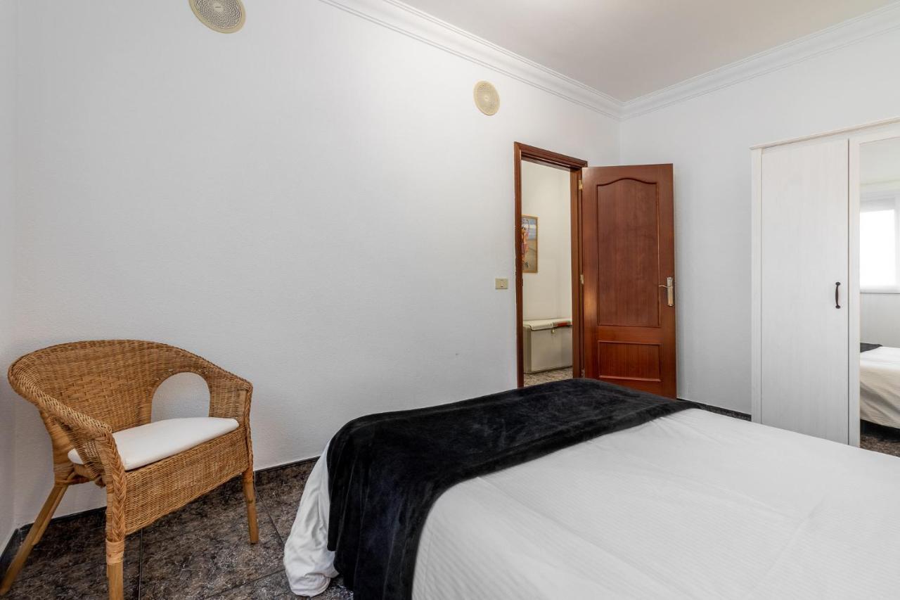 Flatguest Cicer - 3Bdr + Balcony + Beach Las Palmas de Gran Canárias Exterior foto