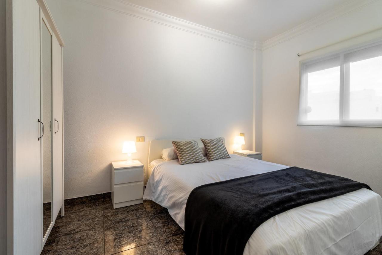 Flatguest Cicer - 3Bdr + Balcony + Beach Las Palmas de Gran Canárias Exterior foto