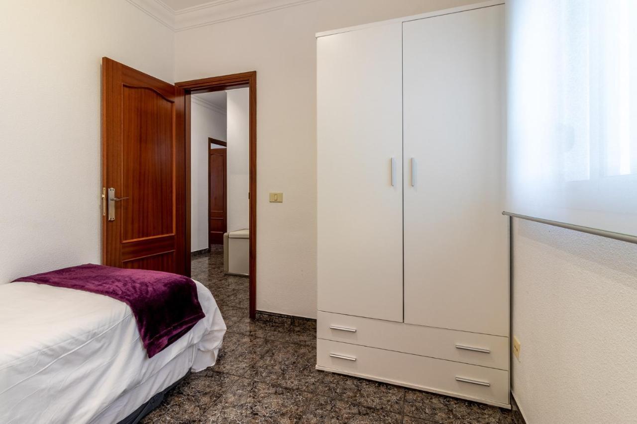 Flatguest Cicer - 3Bdr + Balcony + Beach Las Palmas de Gran Canárias Exterior foto