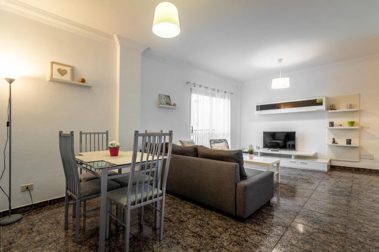 Flatguest Cicer - 3Bdr + Balcony + Beach Las Palmas de Gran Canárias Exterior foto